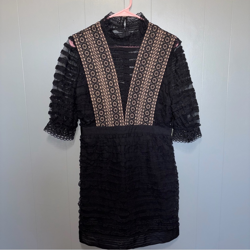 Self-Potrait Ruffled Black Lace Short Sleeve Dress Size 8 NEW